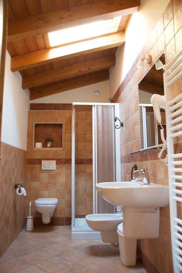 Agriturismo Albarello Сона Екстер'єр фото